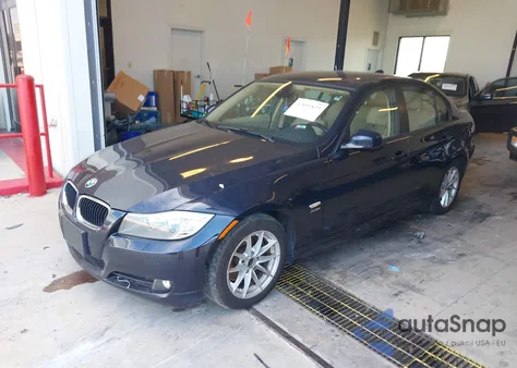 2010 BMW 328I xDrive z USA, uszkodzony, nr VIN WBAPK5C52AA653581